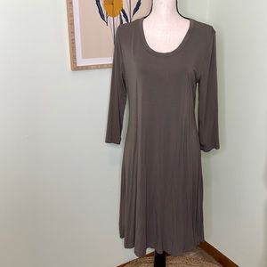 NWOT T Tahari 3/4 Sleeve T-Shirt Dress